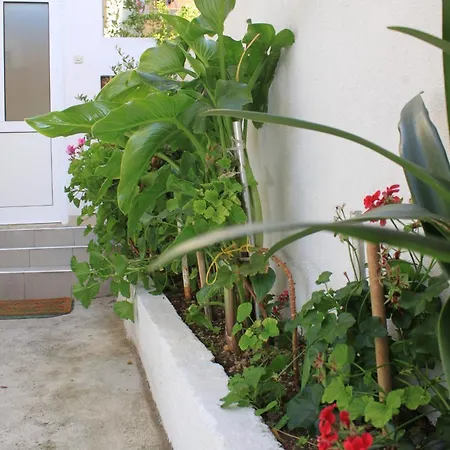 Апартаменты With Parking Space - Makarska - 6854 Башка-Вода